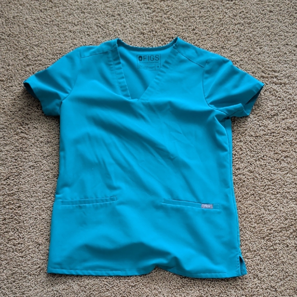 Figs Scrub Top
